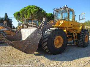 Chargeuse  Volvo L 220 E