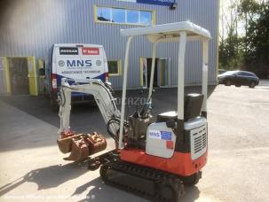 Mini-pelle Takeuchi TB 108