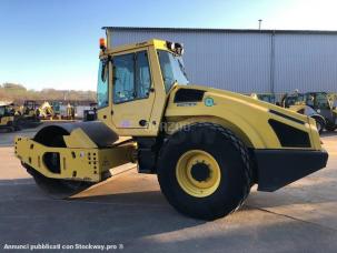 Compacteur monocylindre Bomag BW211 D-4