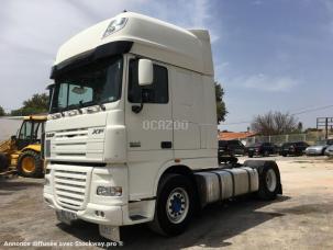 Pour semi-remorque DAF XF105