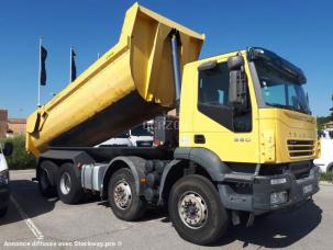 Benne basculante de chantier et de TP Iveco Trakker