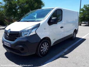 Fourgon avec parois et toit rigide Renault Trafic