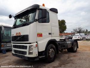 Pour semi-remorque Volvo FH