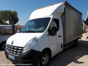 Fourgon bâché avec parois rigides Renault Master