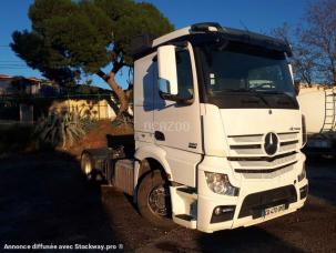 Pour semi-remorque Mercedes Actros