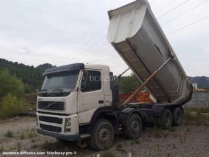 Benne basculante de chantier et de TP Volvo FM