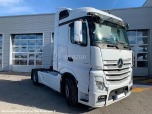 Pour semi-remorque Mercedes Actros