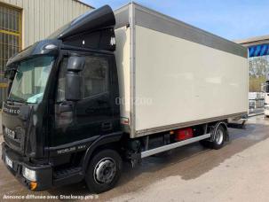 Fourgon avec parois et toit rigide Iveco Eurocargo