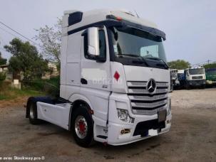 Pour semi-remorque Mercedes Actros