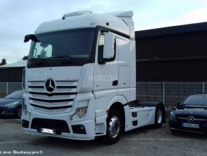 Pour semi-remorque Mercedes Actros