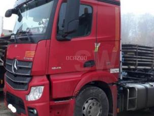 Pour semi-remorque Mercedes Actros