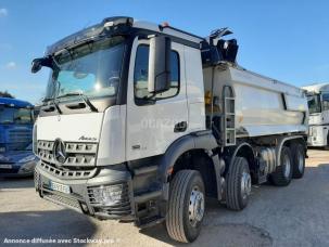 Benne basculante de chantier et de TP Mercedes Arocs