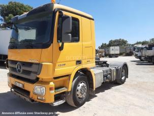 Pour semi-remorque Mercedes Actros