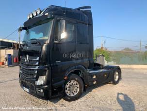 Pour semi-remorque Mercedes Actros