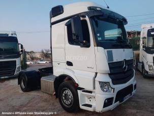 Pour semi-remorque Mercedes Actros