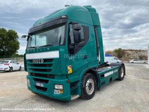 Pour semi-remorque Iveco Stralis AS 560