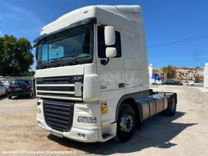 Pour semi-remorque DAF XF105