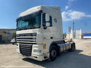 Pour semi-remorque DAF XF105