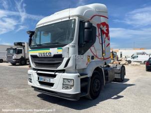 Pour semi-remorque Iveco Stralis