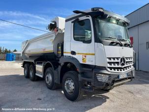 Benne basculante de chantier et de TP Mercedes AROCS 4146