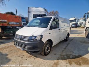 Fourgon avec parois et toit rigide Volkswagen TRANSPORTER T6