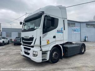 Pour semi-remorque Iveco Stralis