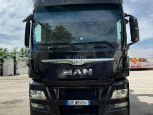 Pour semi-remorque MAN TGX