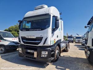 Pour semi-remorque Iveco Stralis