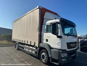 Fourgon avec parois et toit rigide MAN TGS