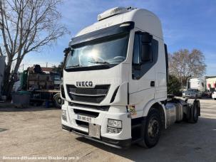 Pour semi-remorque Iveco Stralis