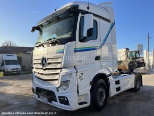 Pour semi-remorque Mercedes Actros