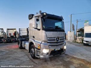 Pour semi-remorque Mercedes Actros