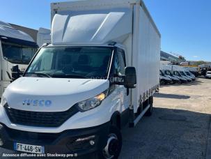 Fourgon avec parois et toit rigide Iveco Daily