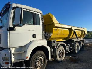Benne basculante de chantier et de TP MAN TGA
