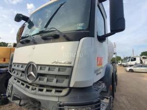 Bétonnière Mercedes AROCS 3240