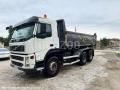 Benne basculante de chantier et de TP Volvo FM