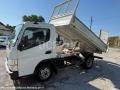 Benne basculante de chantier et de TP Mitsubishi Fuso Canter