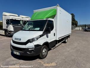Fourgon avec parois et toit rigide Iveco Daily