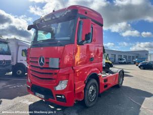 Pour semi-remorque Mercedes Actros