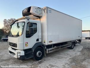 Fourgon à température dirigée (frigo) Volvo FL