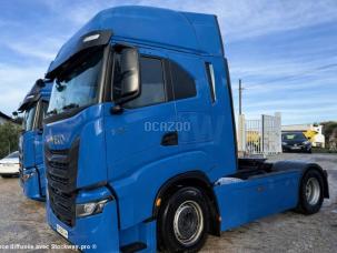 Pour semi-remorque Iveco S-WAY