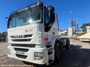 Pour semi-remorque Iveco Stralis