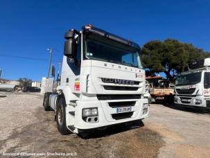 Pour semi-remorque Iveco Stralis