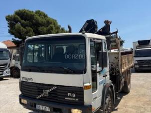 Benne basculante de chantier et de TP Volvo FL614