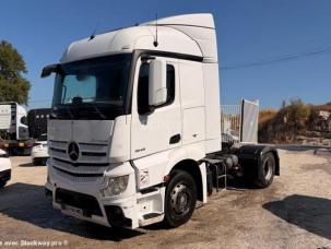 Pour semi-remorque Mercedes Actros