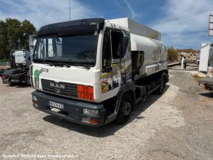 Citerne à hydrocarbures lourds MAN 12.414