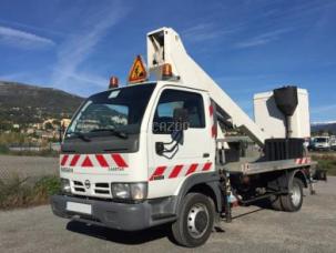 Nacelle Nissan Cabstar