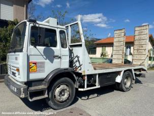 Porte-engins Renault Midliner