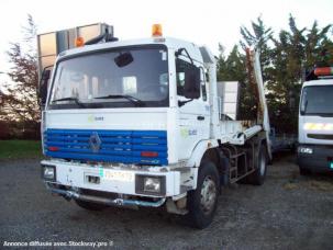 Benne basculante de chantier et de TP Renault MULTIBENNE 19 T RVI (2541 TH 73)