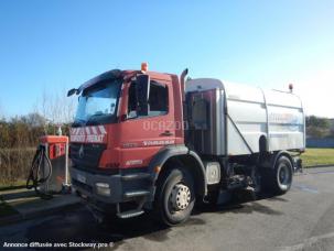 Voirie MERCEDES AXOR 18.28 BALAYEUSE TRAVAUX PUBLICS HYDROSTATIQUE VAL'AIR (1009)